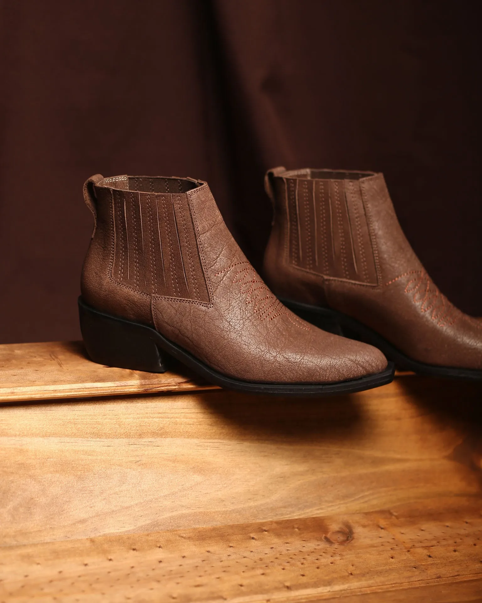 Boot Ada Brown