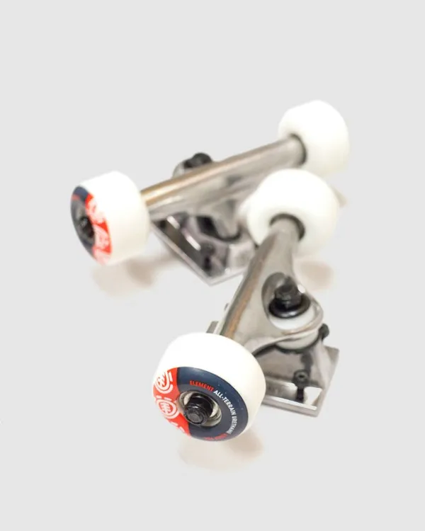 Component Bundle 5 - Skateboard Trucks And Wheels