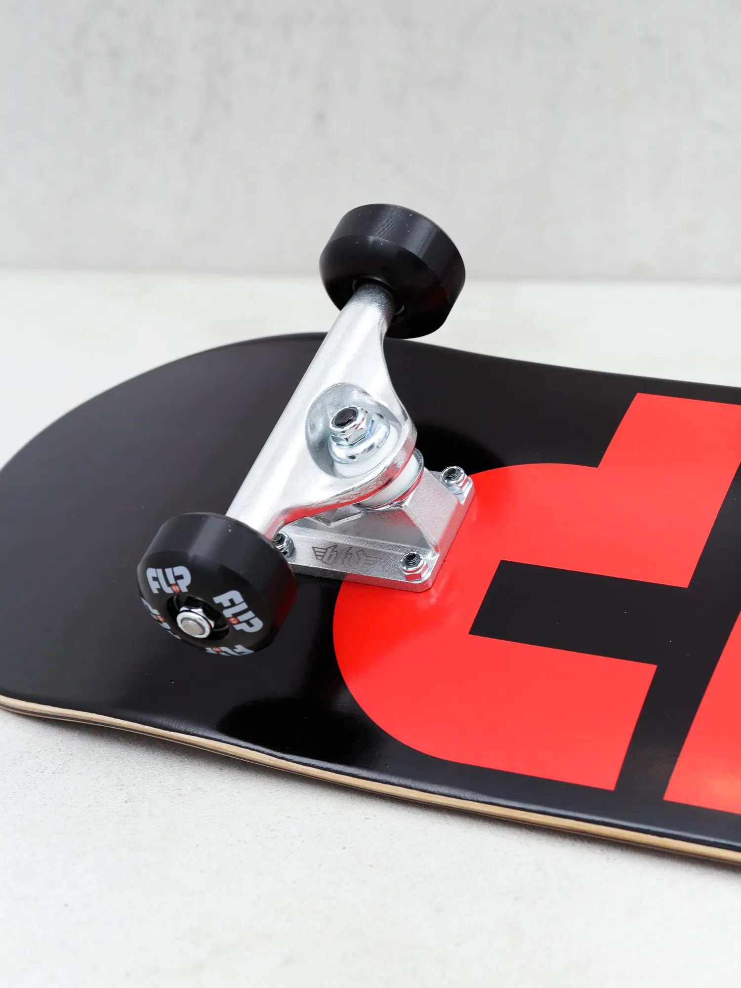 Flip Odyssey Logo Skateboard (black)