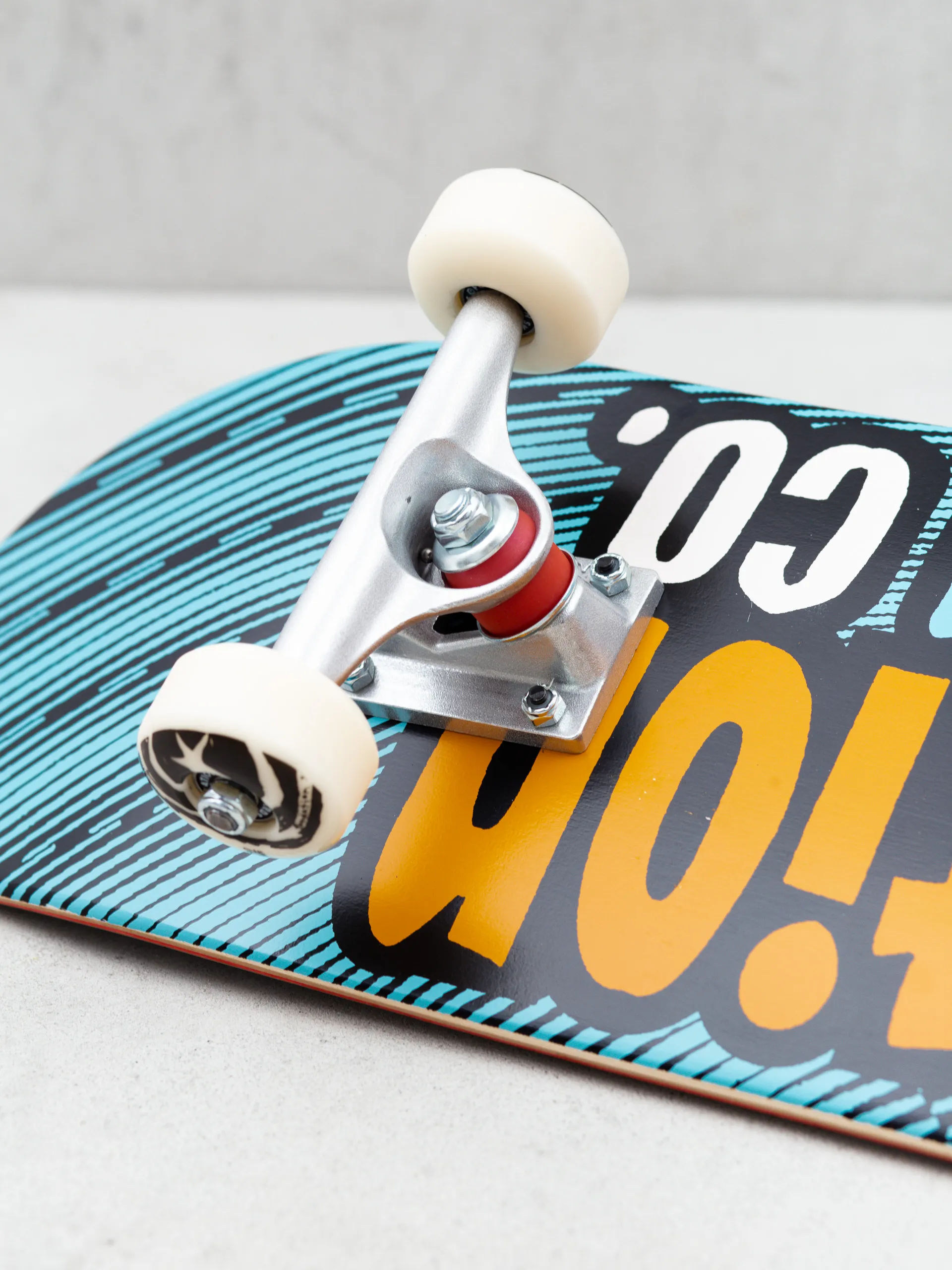 Foundation Star Skateboard (sea blue/orange)