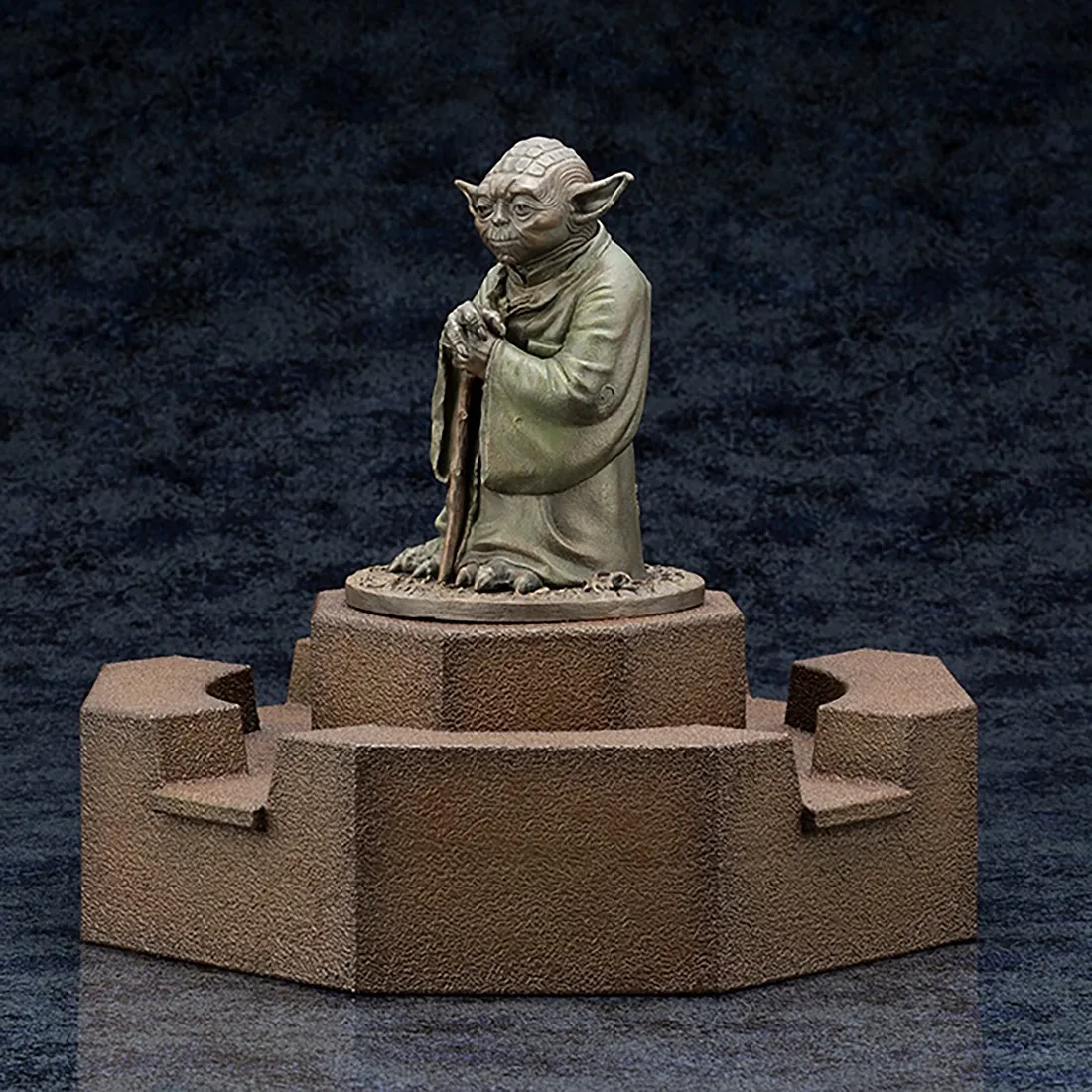 Kotobukiya Star Wars The Empire Strikes Back Yoda Fountain Statue (bronze)