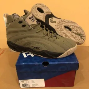 *LIKE NEW* Reebok Shaqnosis - Barracks