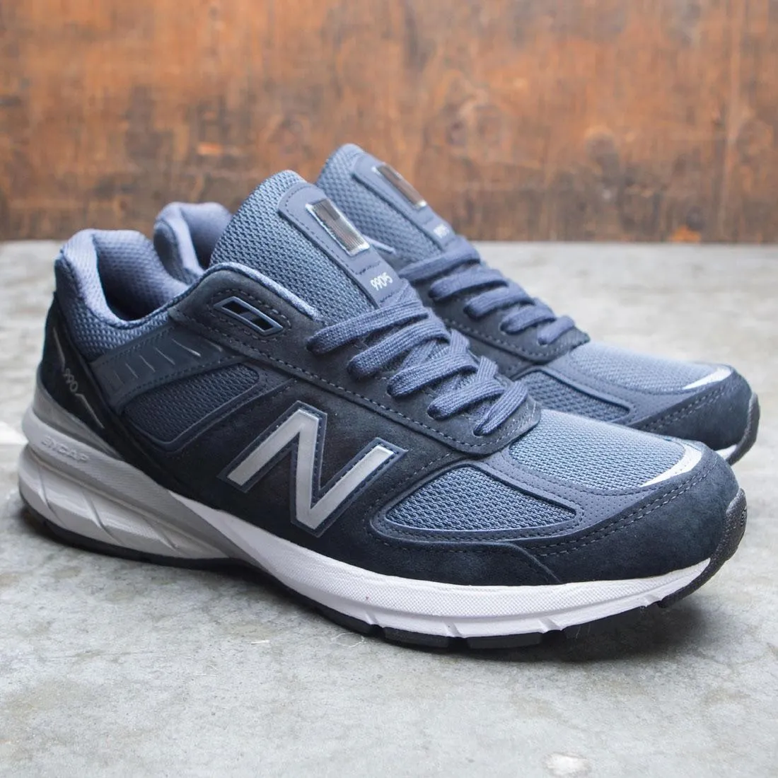 New Balance Men 990V5 M990NV5 - Made In USA (navy)