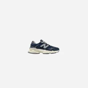 NEW BALANCE  NEW BALANCE 9060 OUTERSPACE