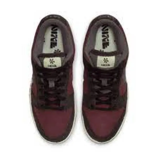 Nike Dunk Low Fleece Burgundy Crush (W)