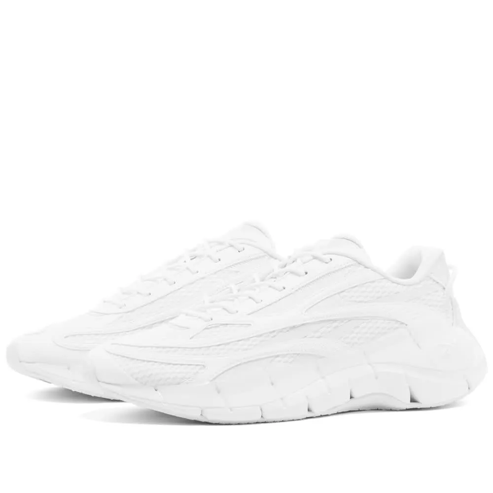 Reebok Zig Kinetica 2.5White & Grey 1